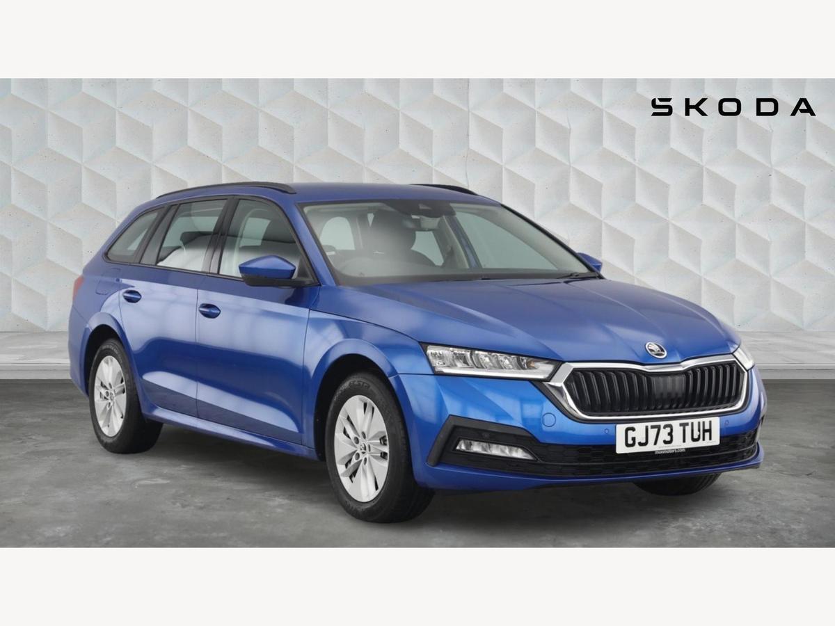 Main listing image - Skoda Octavia Estate