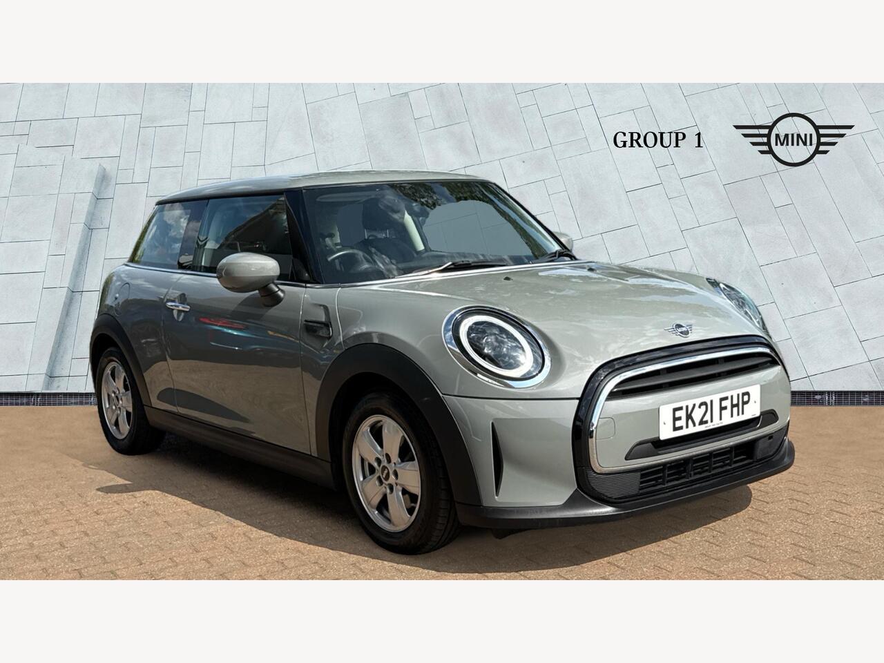 Main listing image - MINI Hatchback