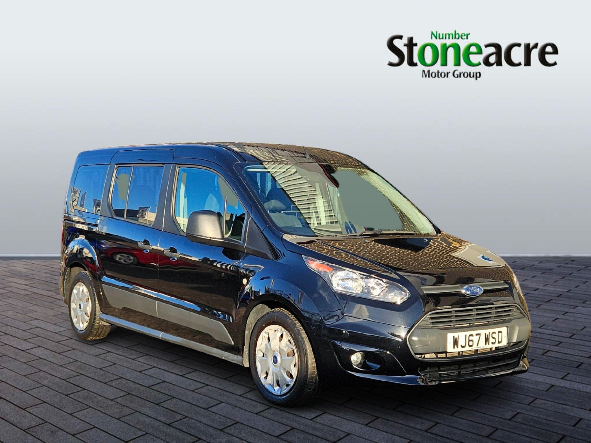 Main listing image - Ford Grand Tourneo Connect
