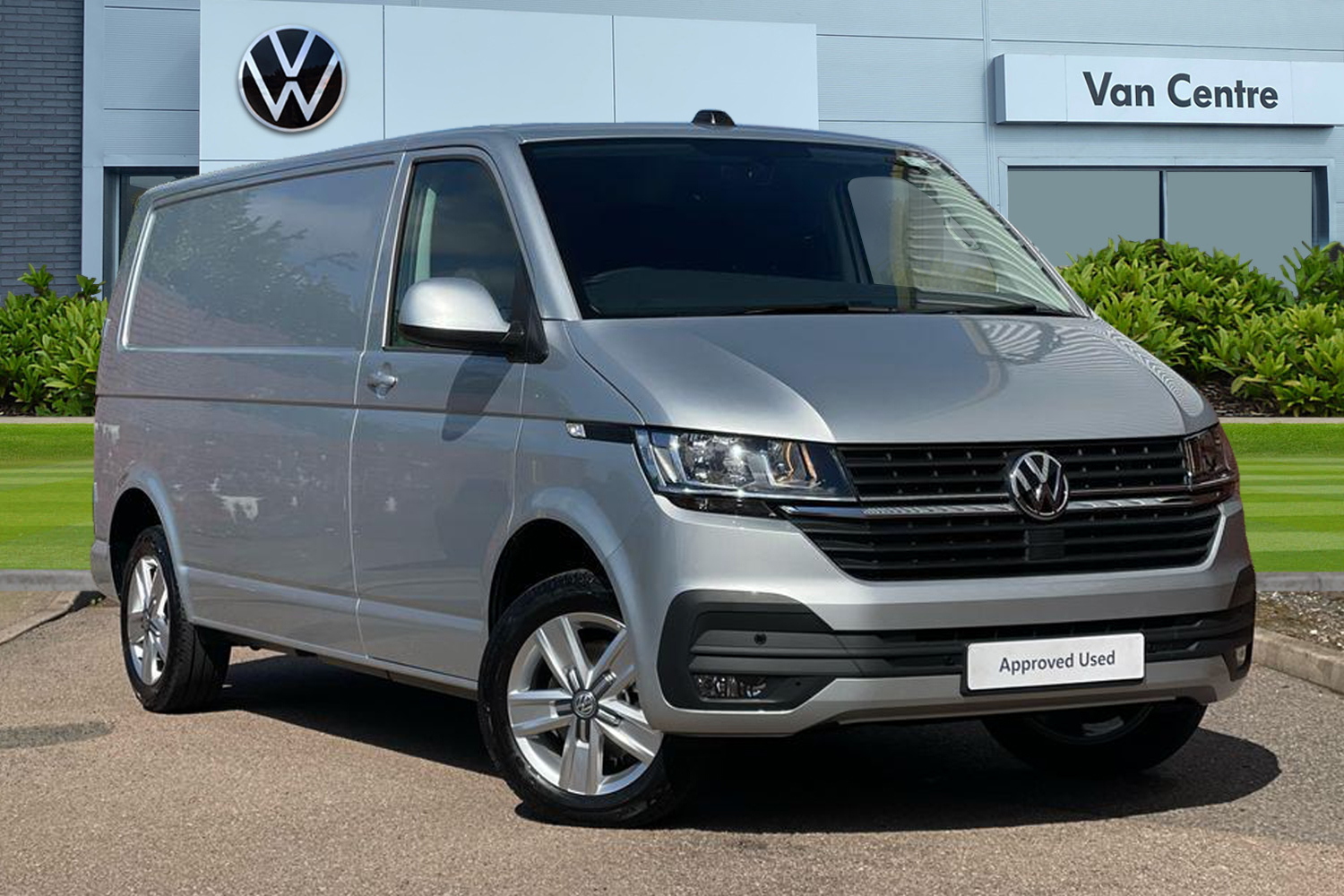 Main listing image - Volkswagen Transporter