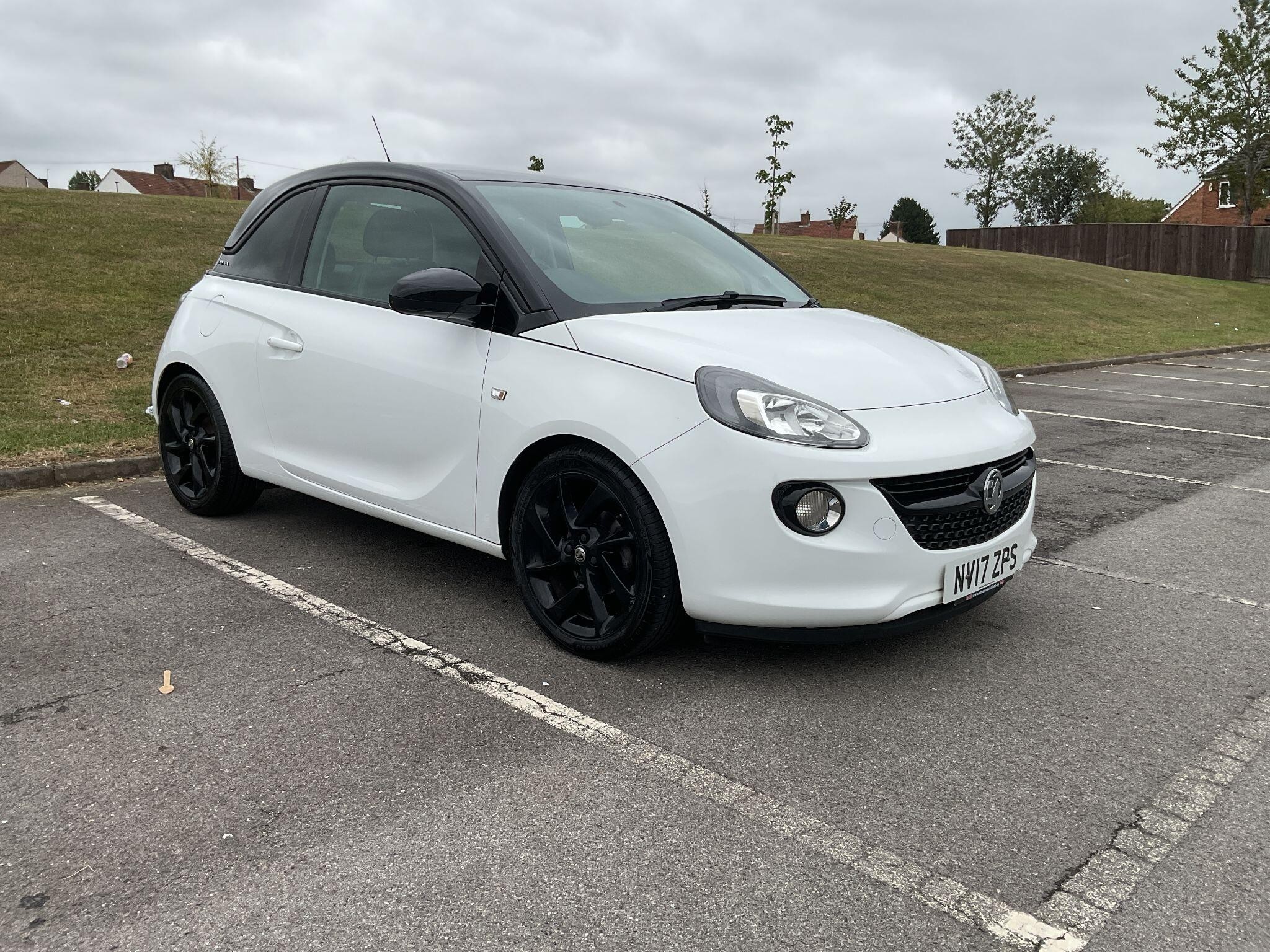 Main listing image - Vauxhall Adam
