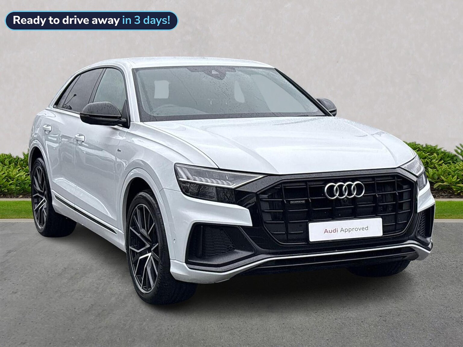 Main listing image - Audi Q8