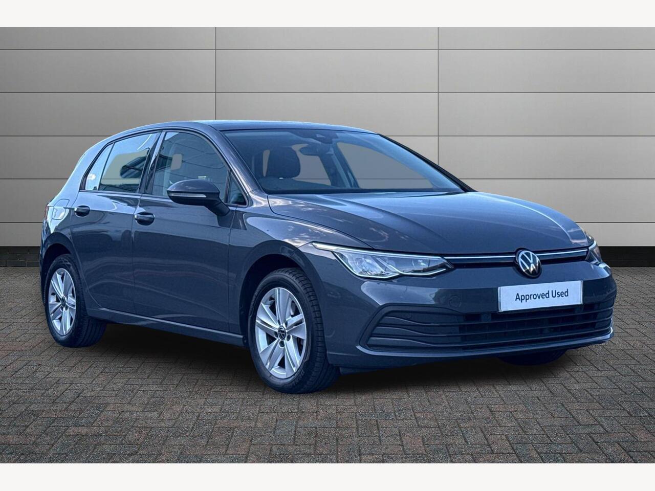 Main listing image - Volkswagen Golf