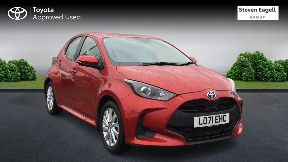 Main listing image - Toyota Yaris