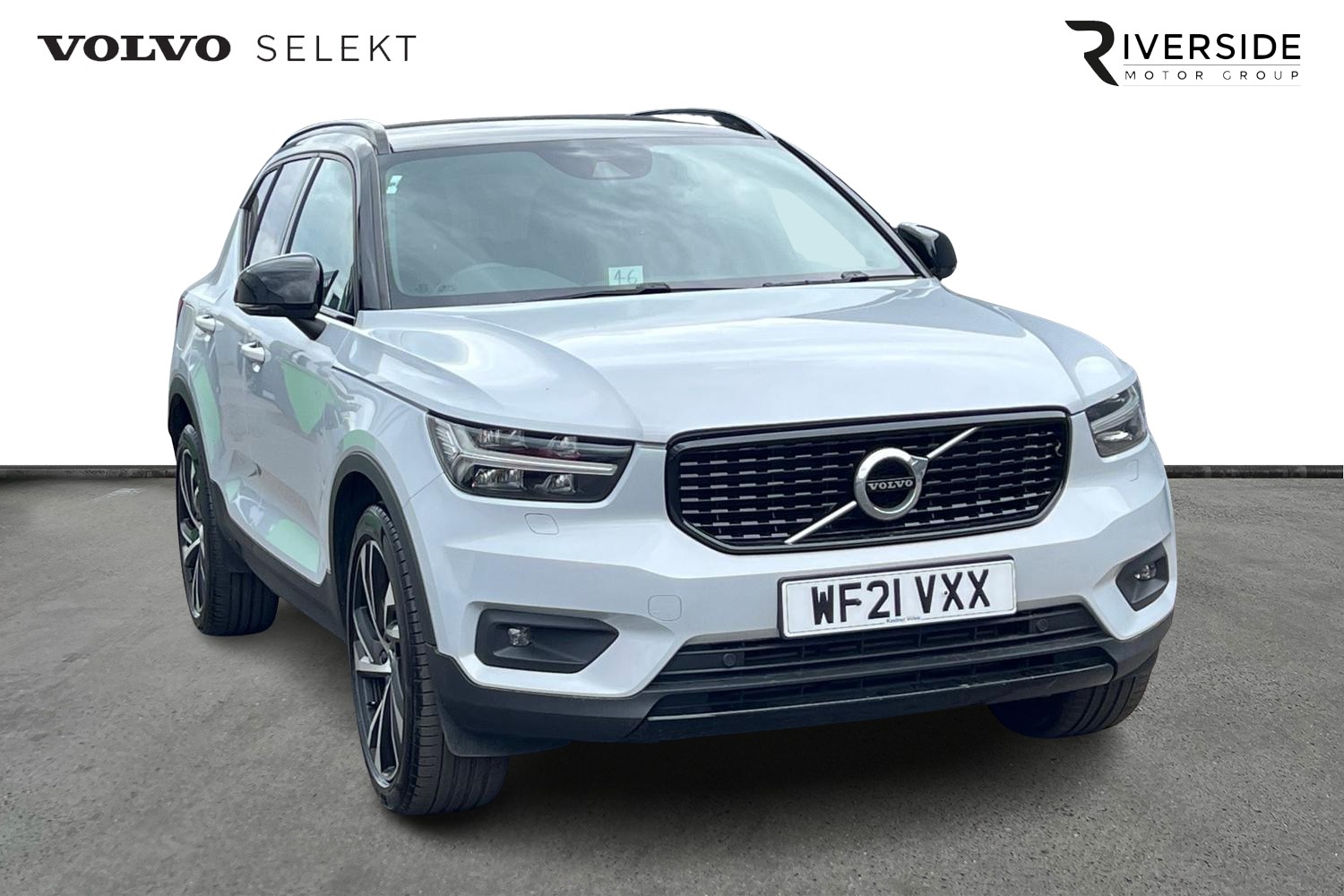 Main listing image - Volvo XC40