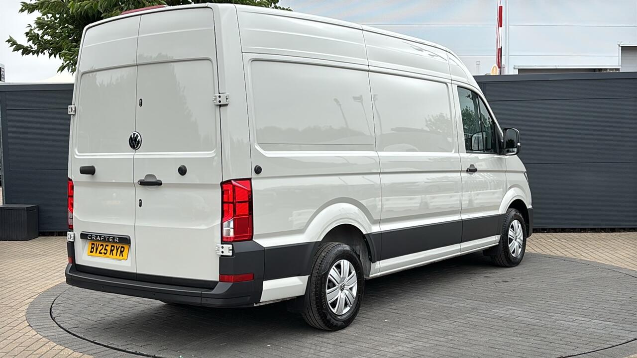 Main listing image - Volkswagen Crafter