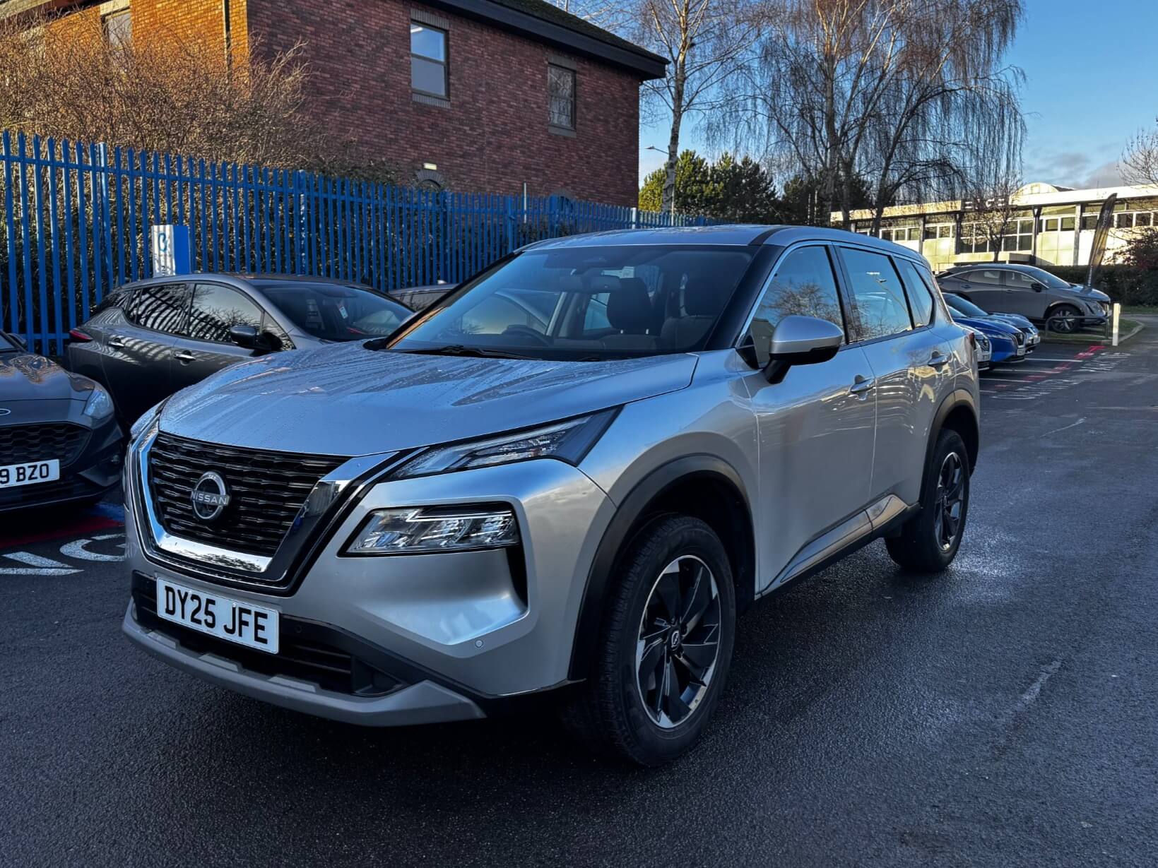 Main listing image - Nissan X-Trail