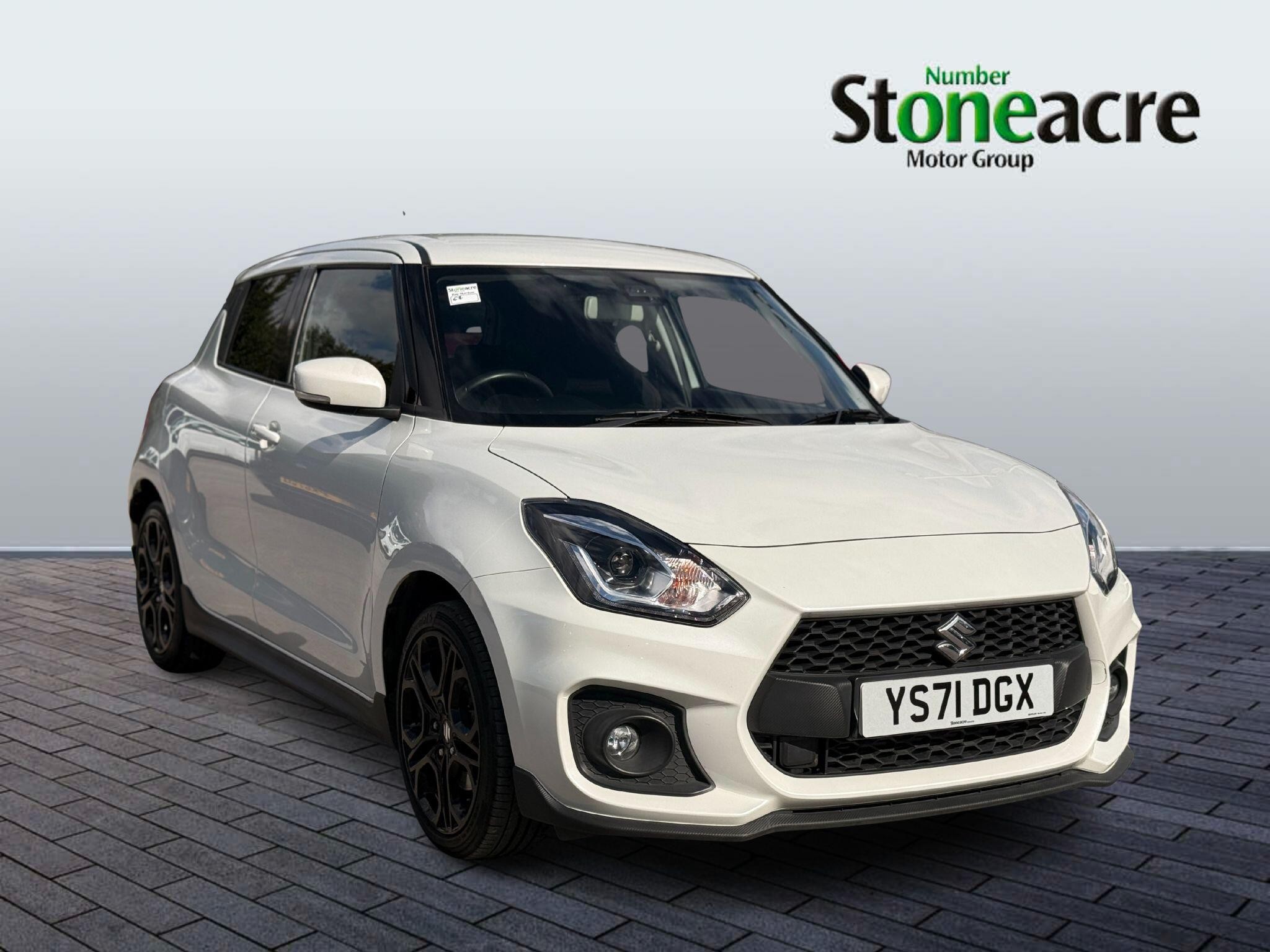 Main listing image - Suzuki Swift Sport