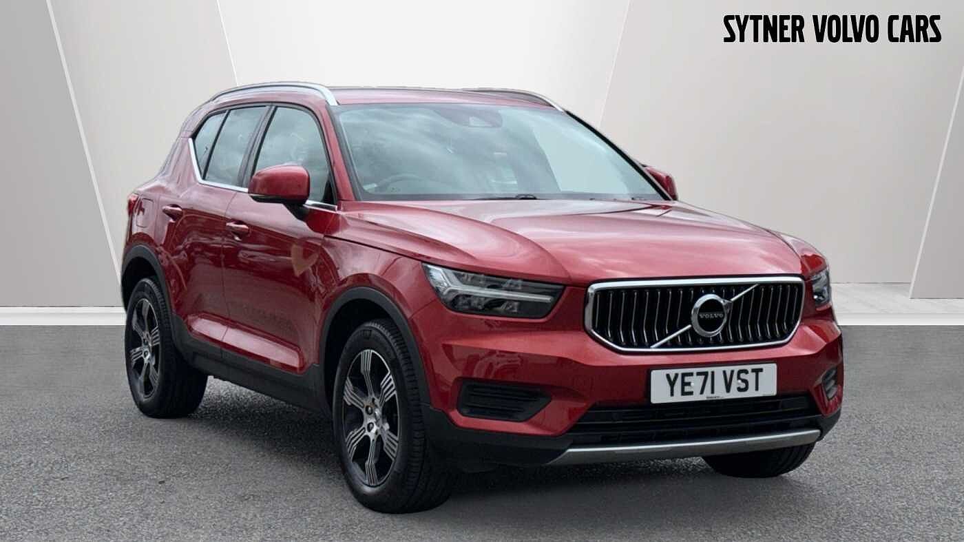 Main listing image - Volvo XC40