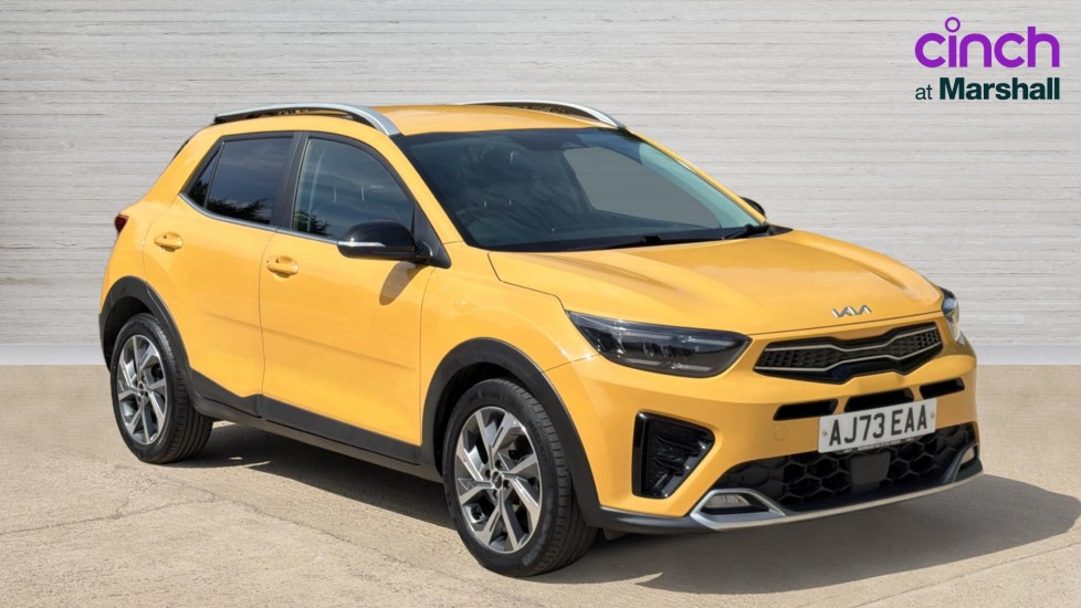 Main listing image - Kia Stonic