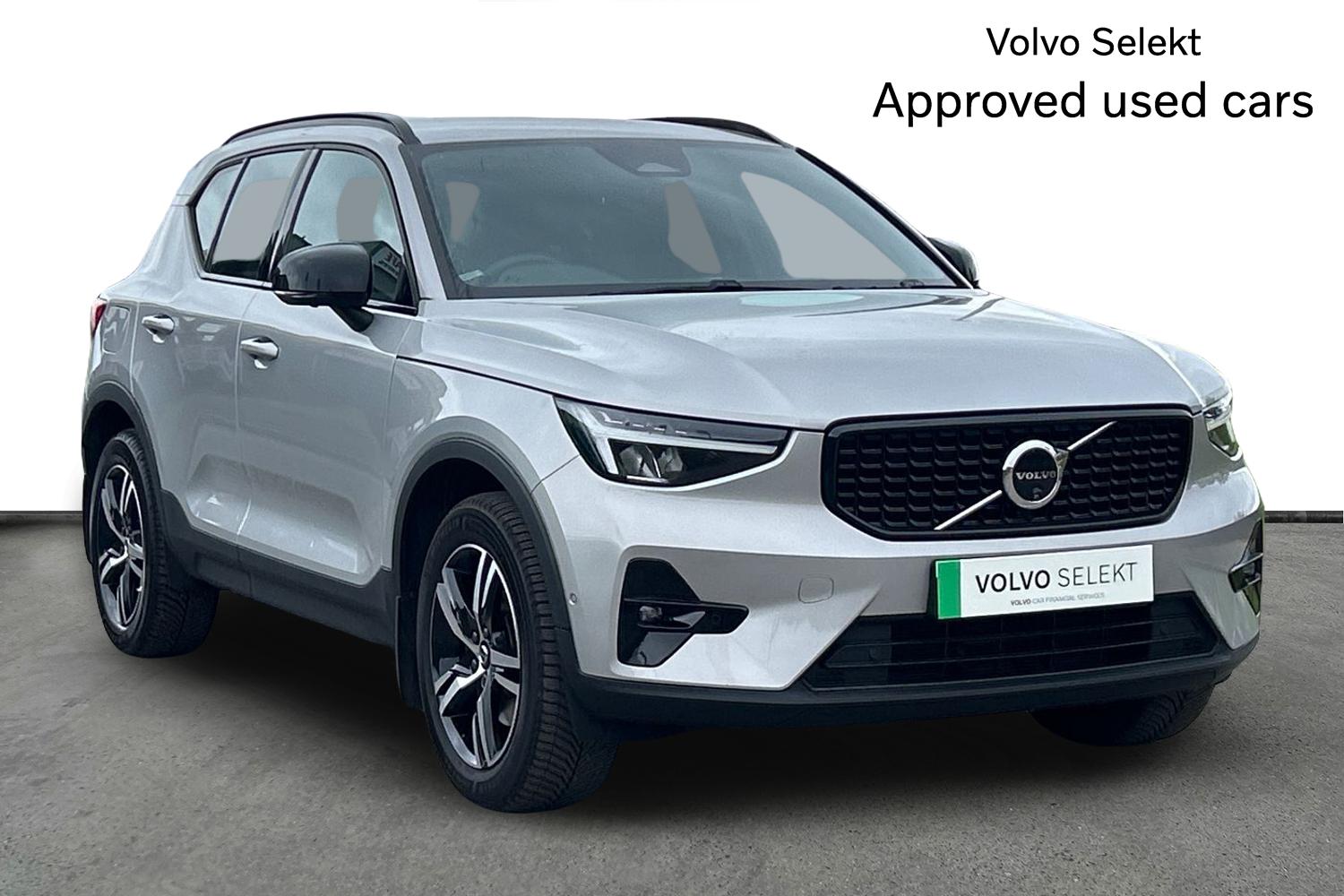 Main listing image - Volvo XC40