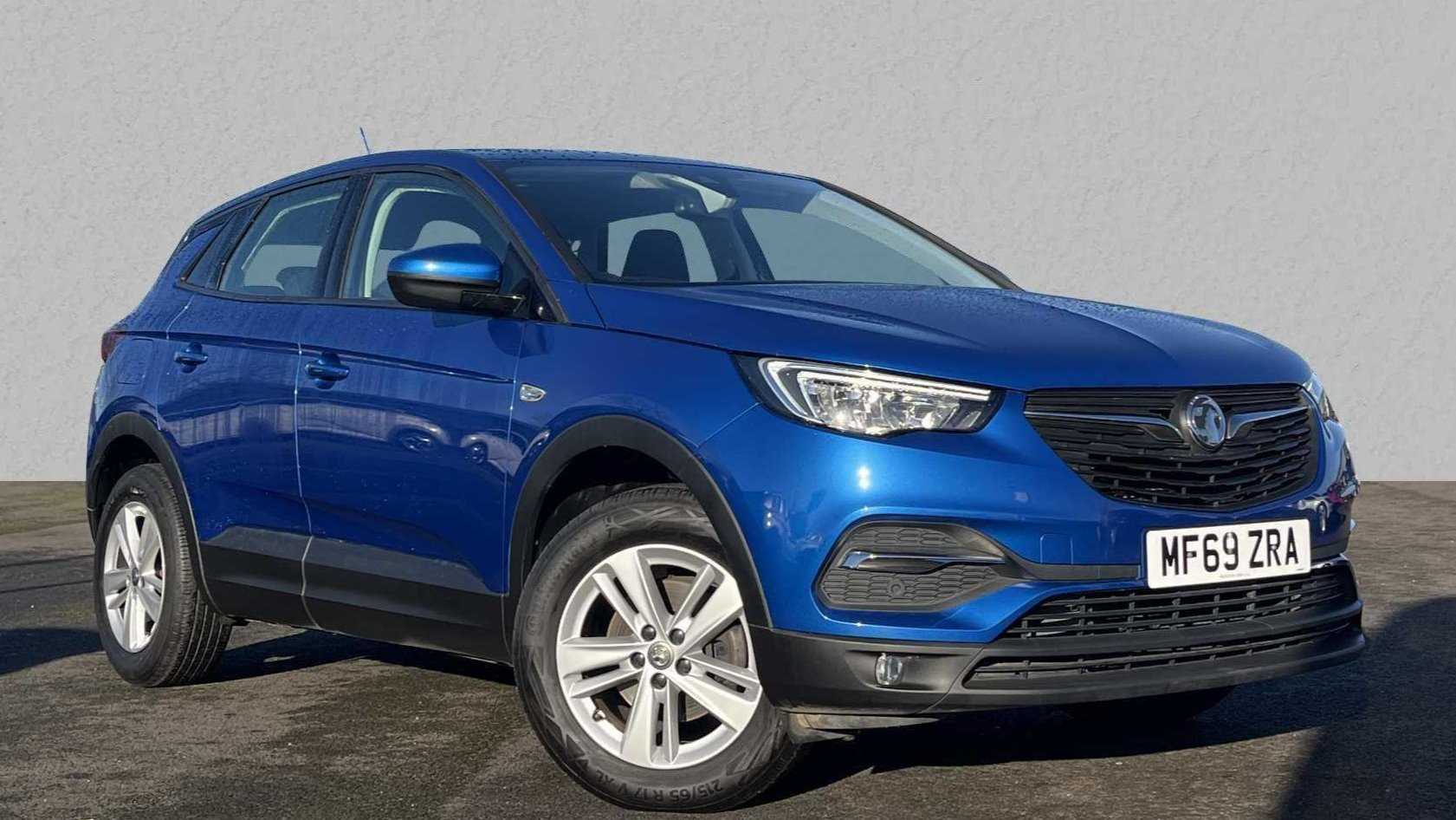 Main listing image - Vauxhall Grandland X