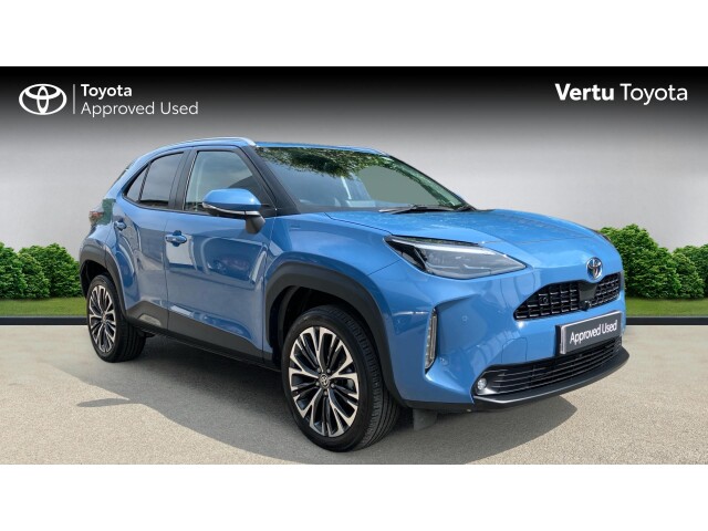 Main listing image - Toyota Yaris Cross