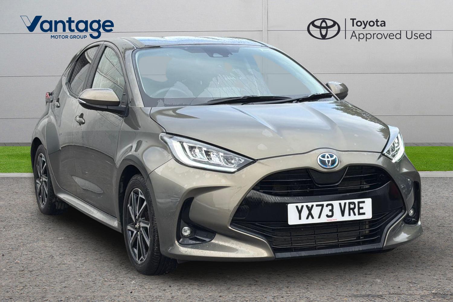 Main listing image - Toyota Yaris
