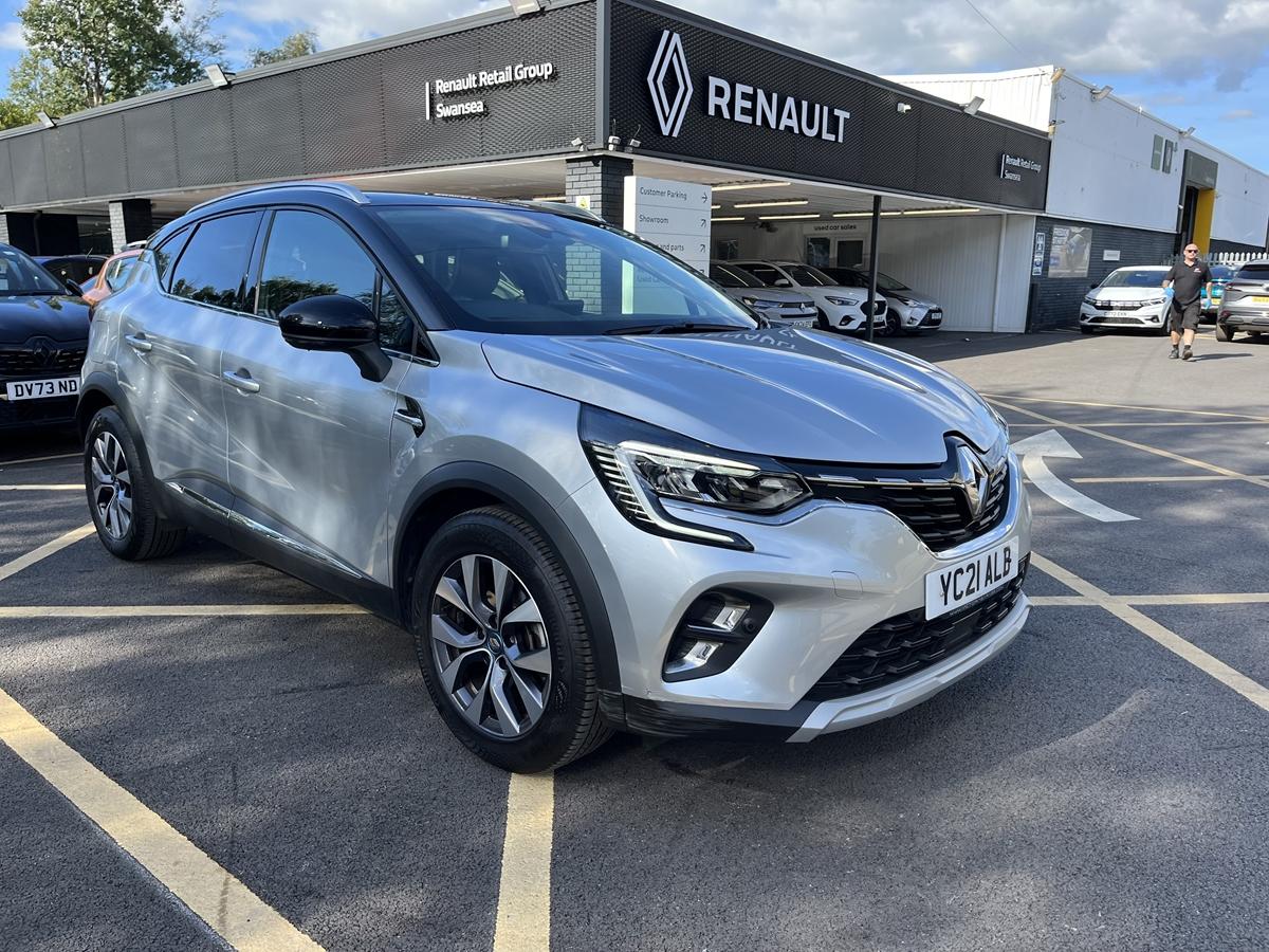 Main listing image - Renault Captur