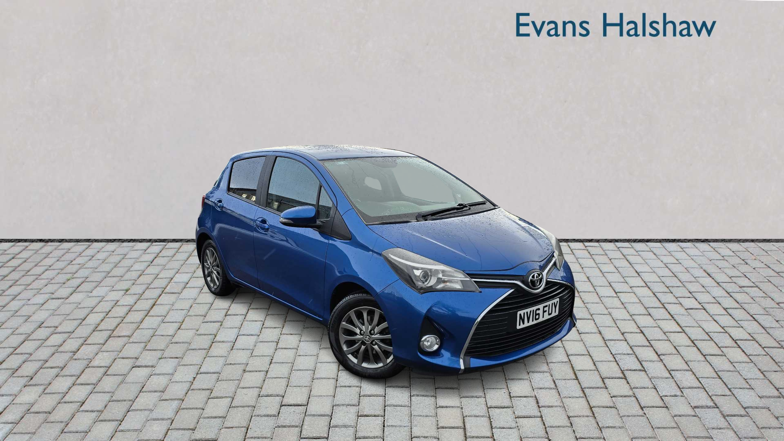 Main listing image - Toyota Yaris
