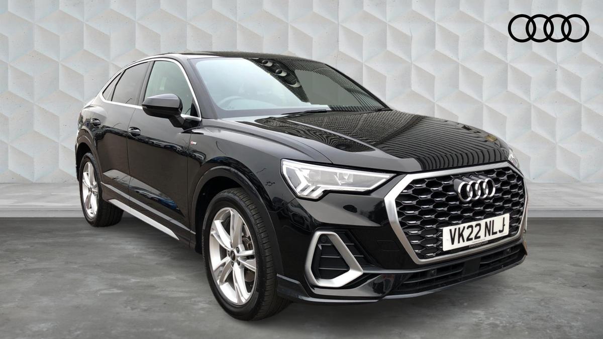 Main listing image - Audi Q3