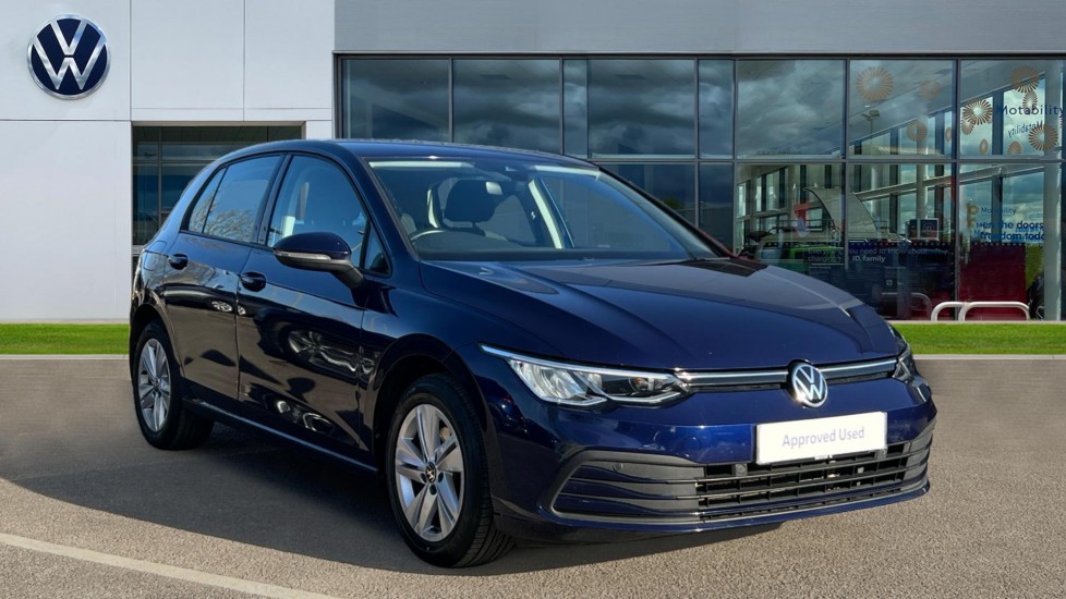 Main listing image - Volkswagen Golf