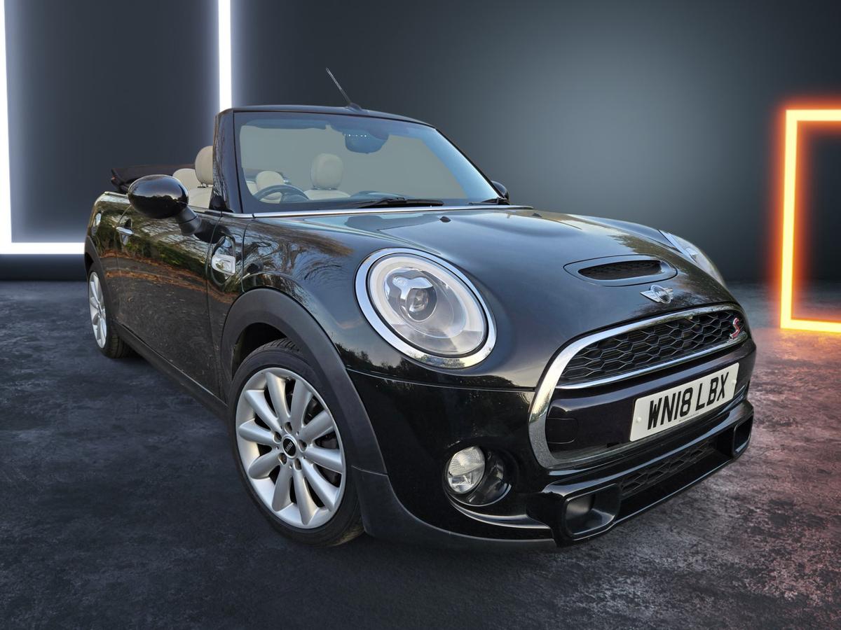 Main listing image - MINI Convertible