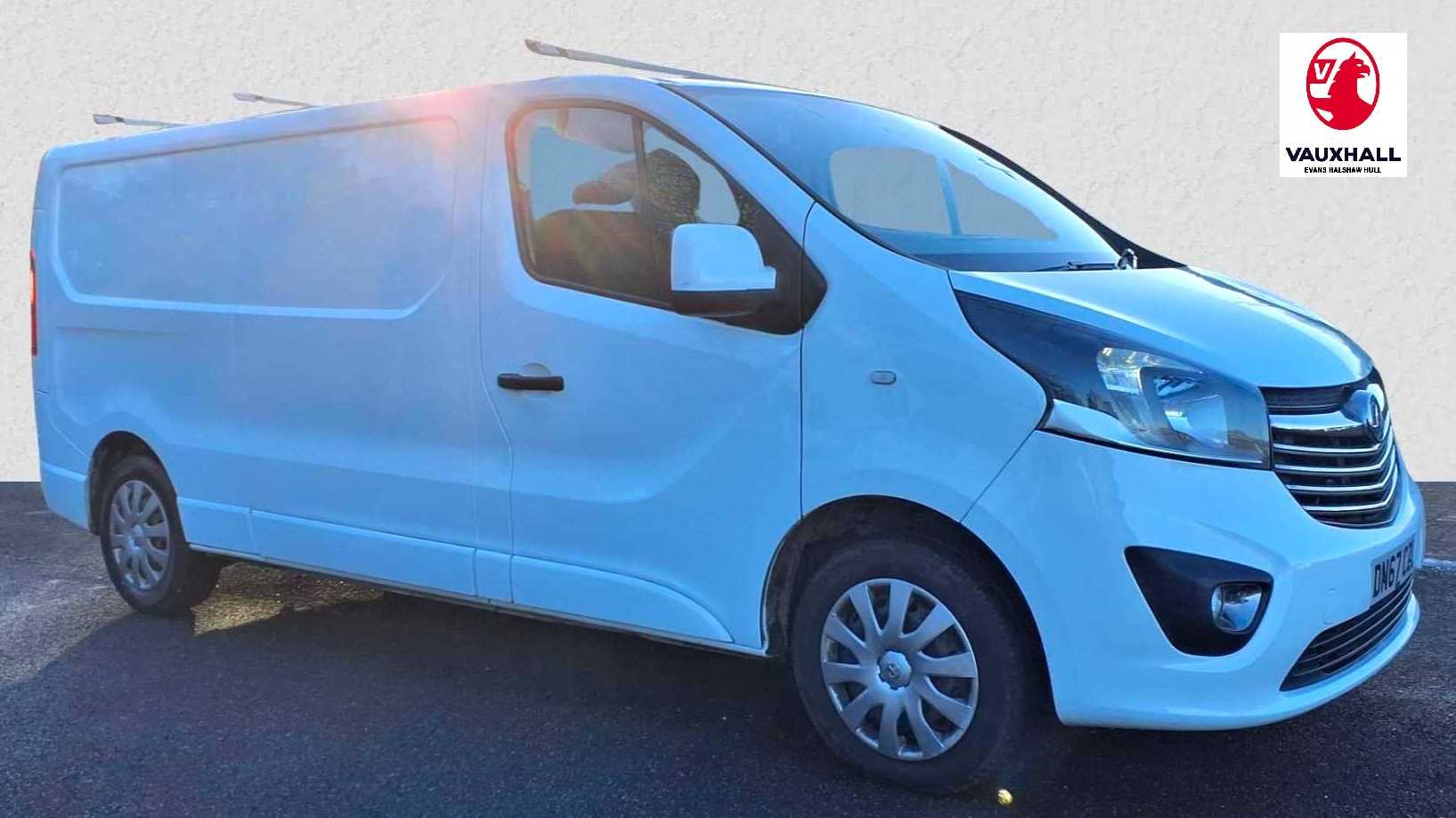 Main listing image - Vauxhall Vivaro