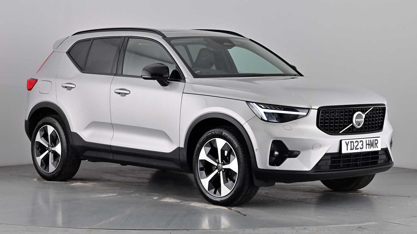 Main listing image - Volvo XC40