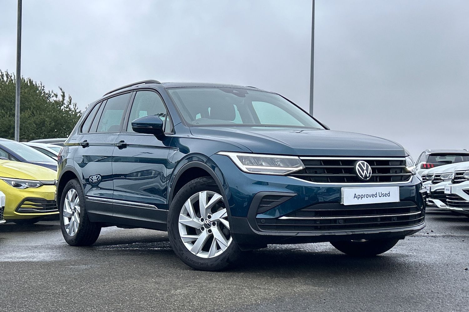 Main listing image - Volkswagen Tiguan