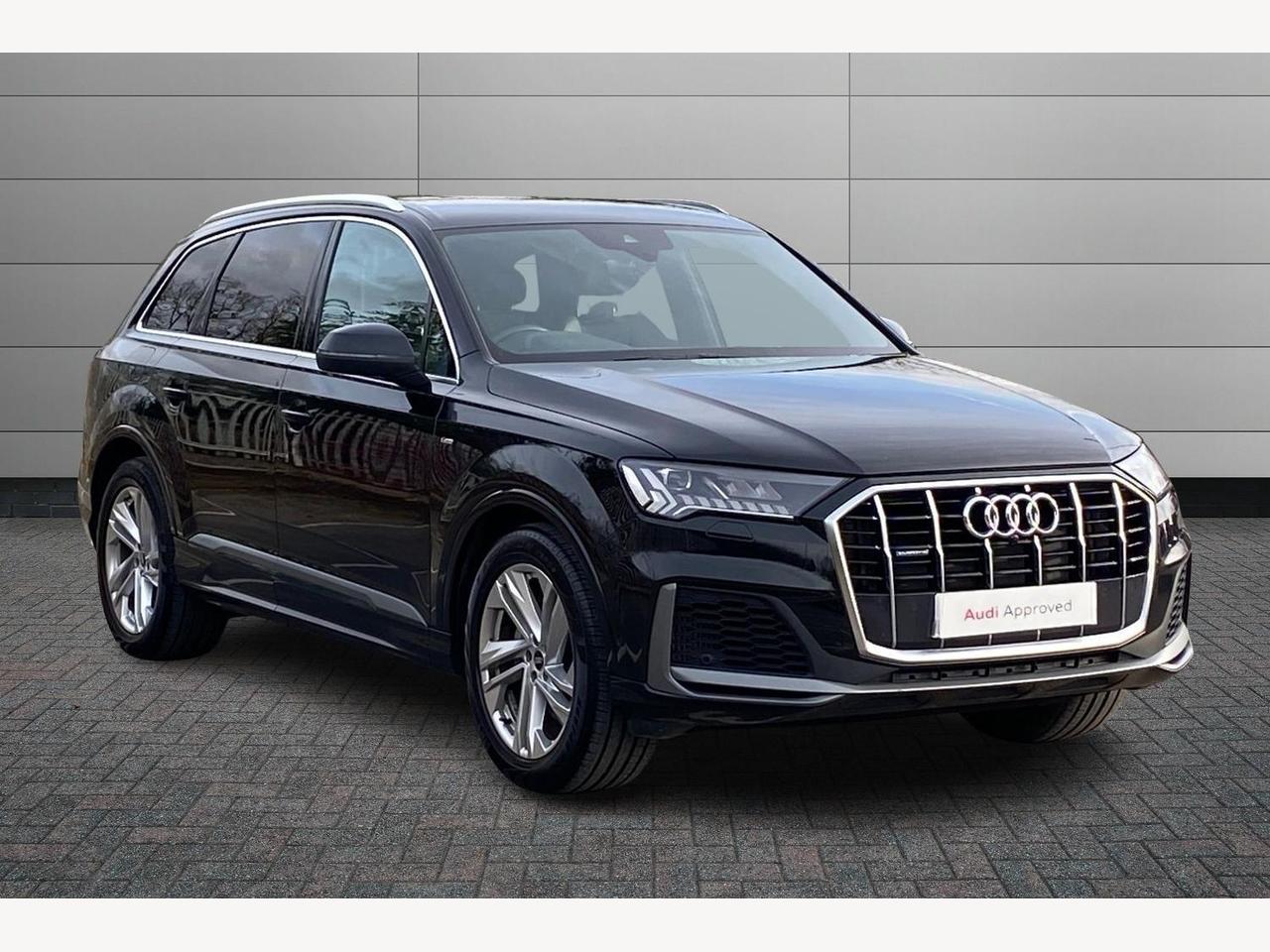 Main listing image - Audi Q7