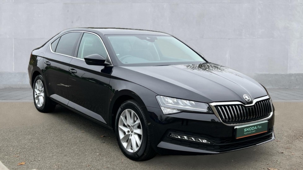 Main listing image - Skoda Superb