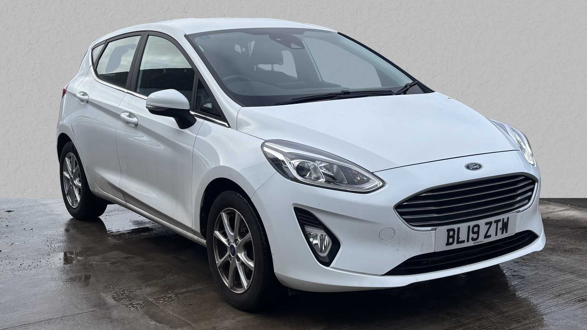 Main listing image - Ford Fiesta