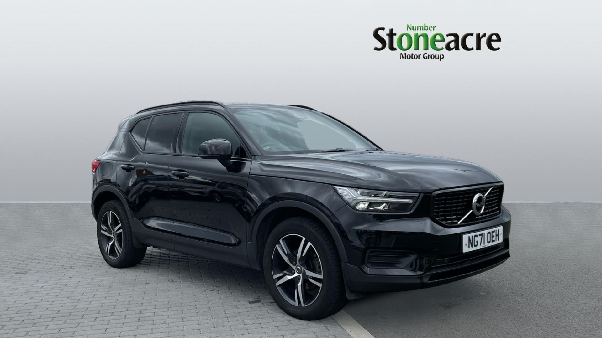 Main listing image - Volvo XC40
