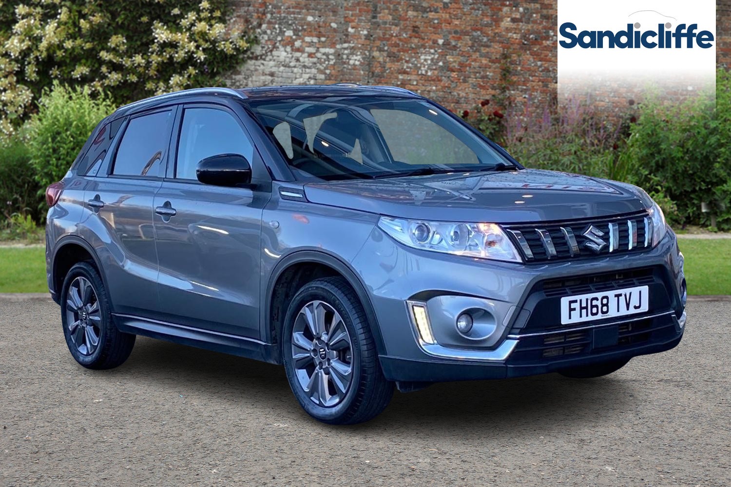 Main listing image - Suzuki Vitara