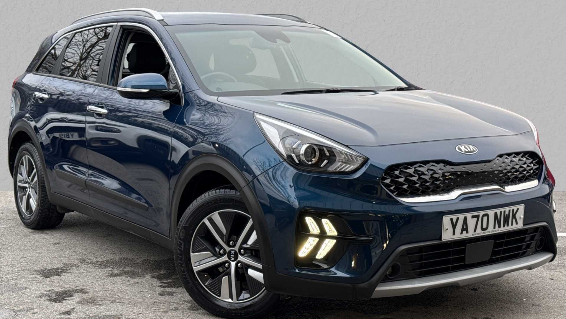 Main listing image - Kia Niro