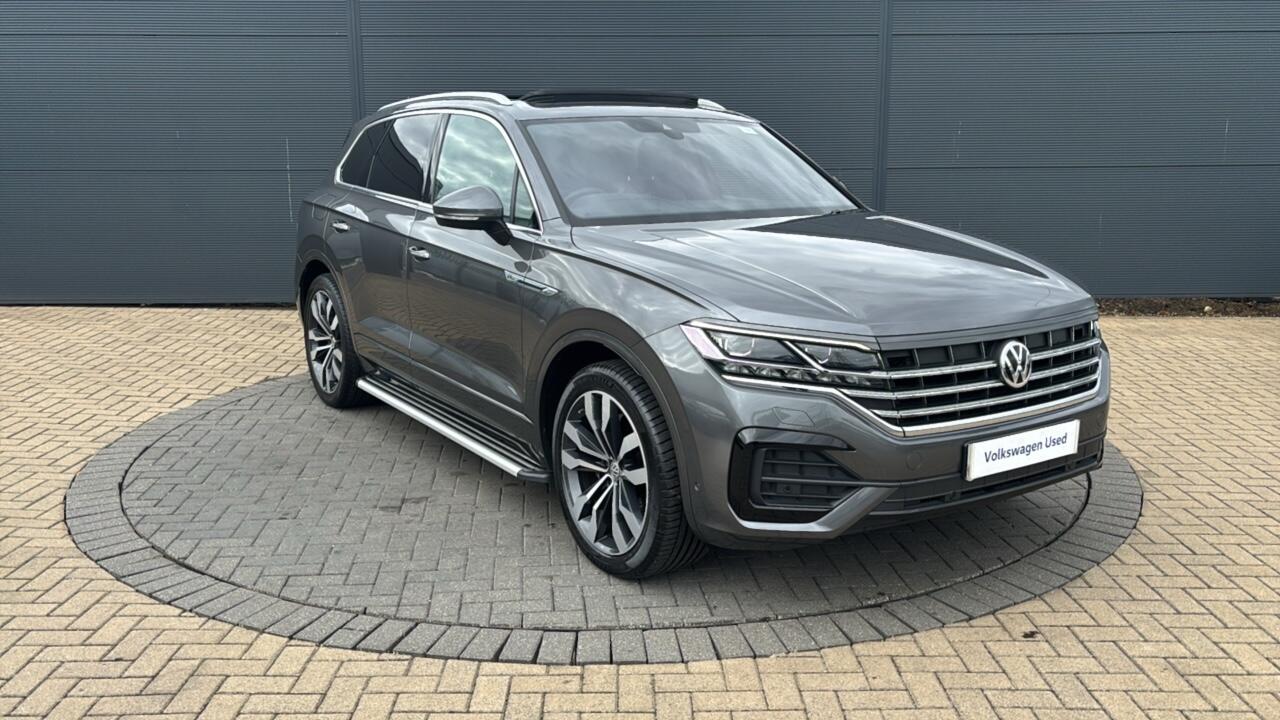 Main listing image - Volkswagen Touareg