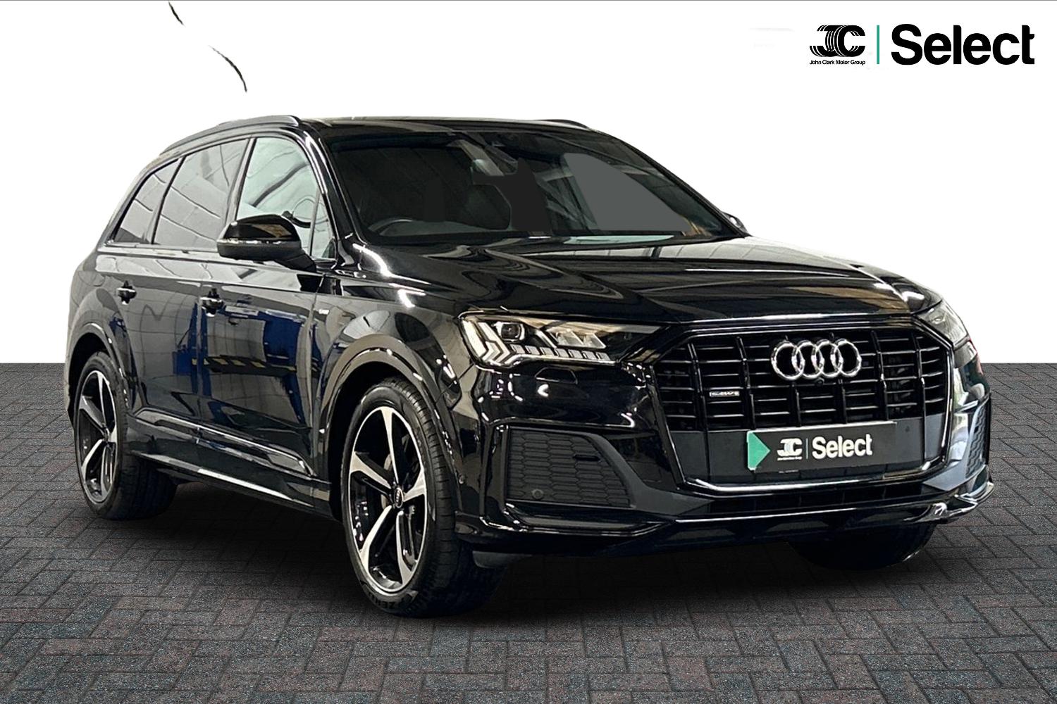 Main listing image - Audi Q7