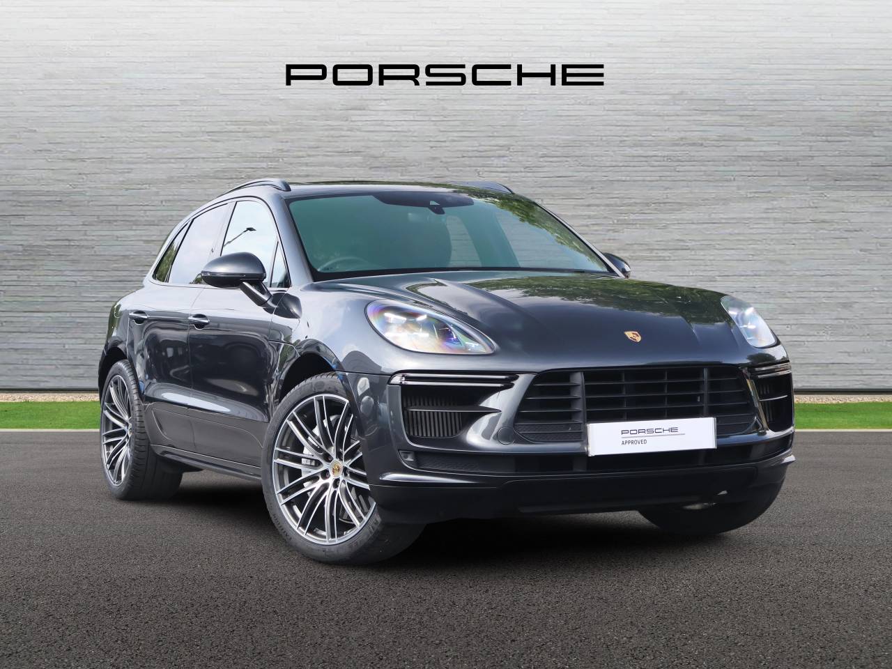 Main listing image - Porsche Macan