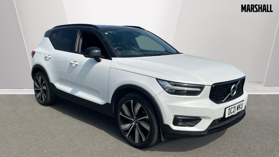 Main listing image - Volvo XC40