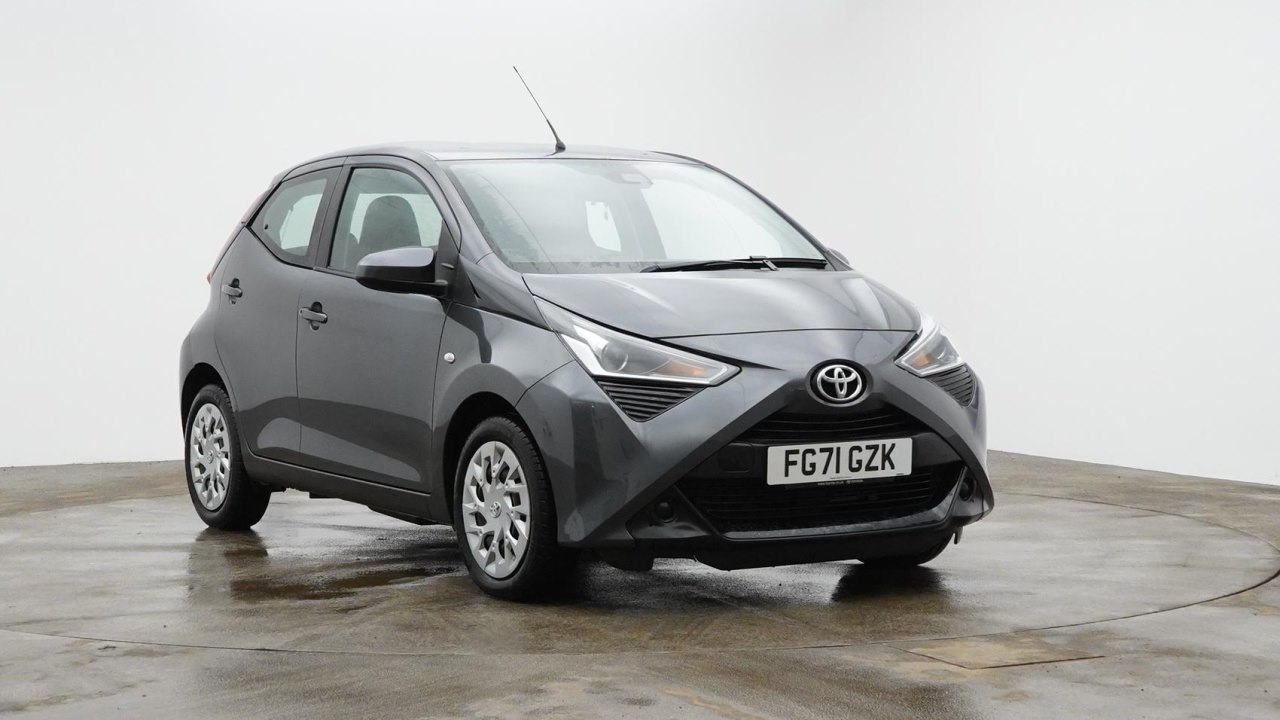 Main listing image - Toyota Aygo