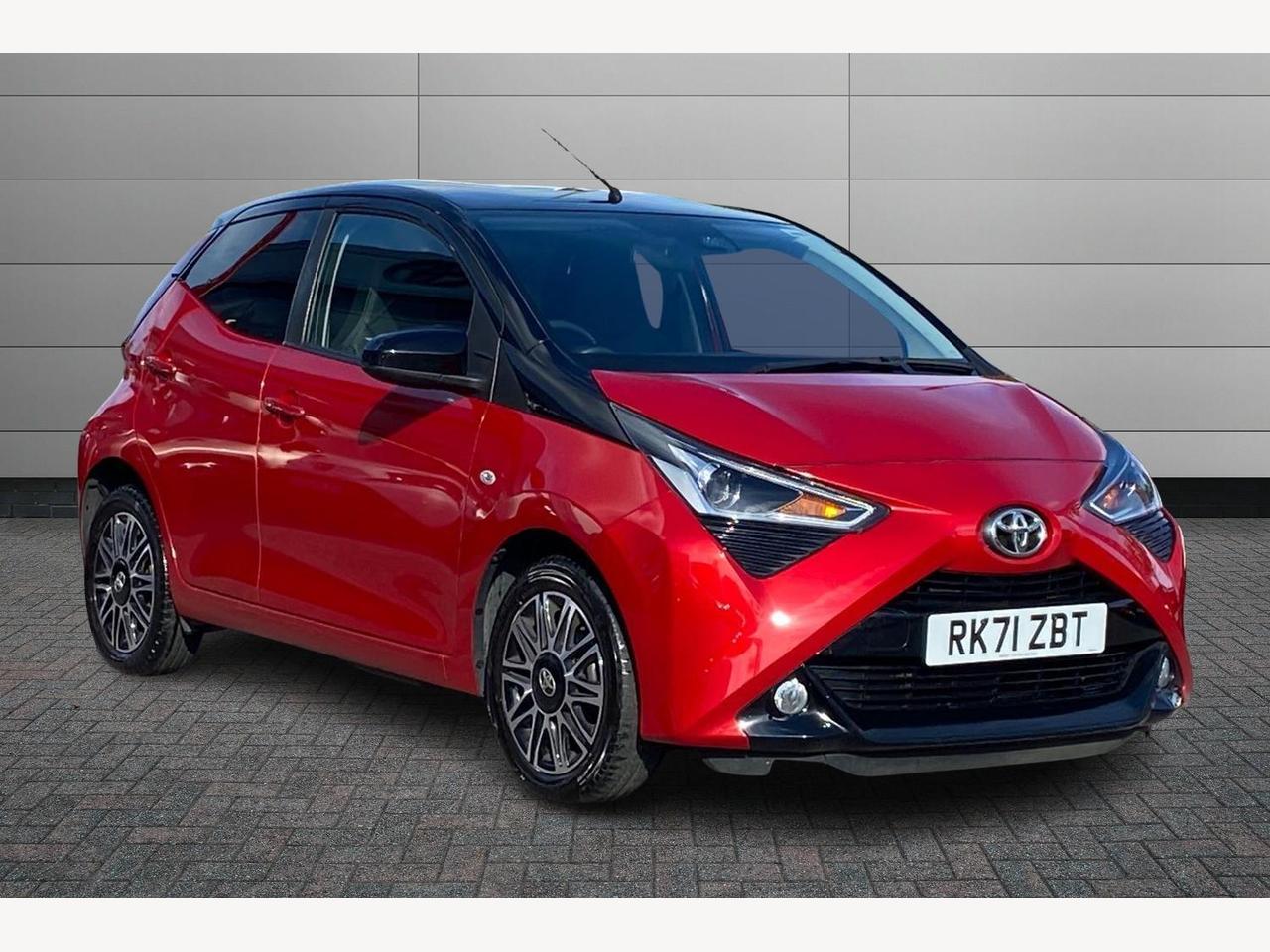 Main listing image - Toyota Aygo