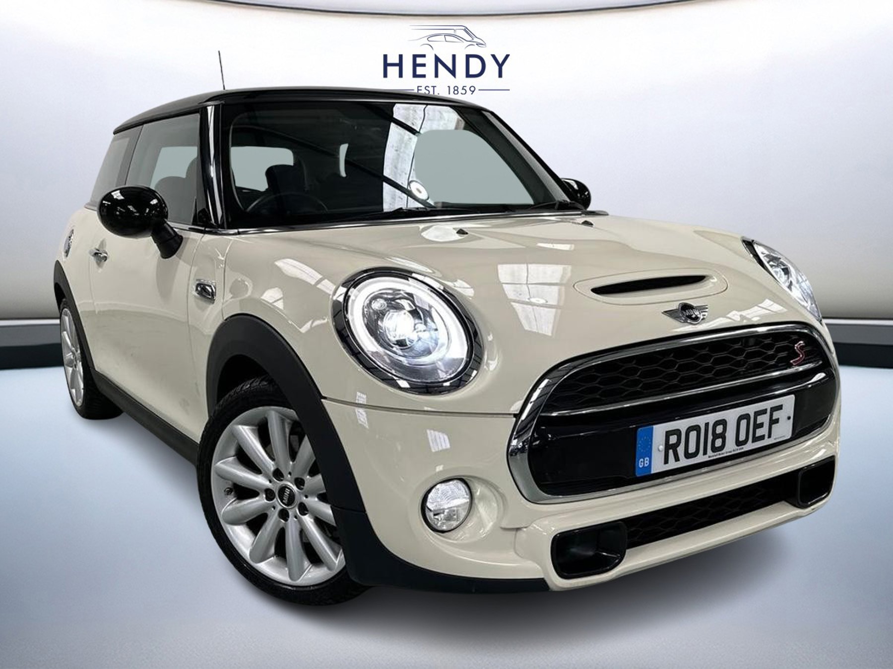Main listing image - MINI Hatchback