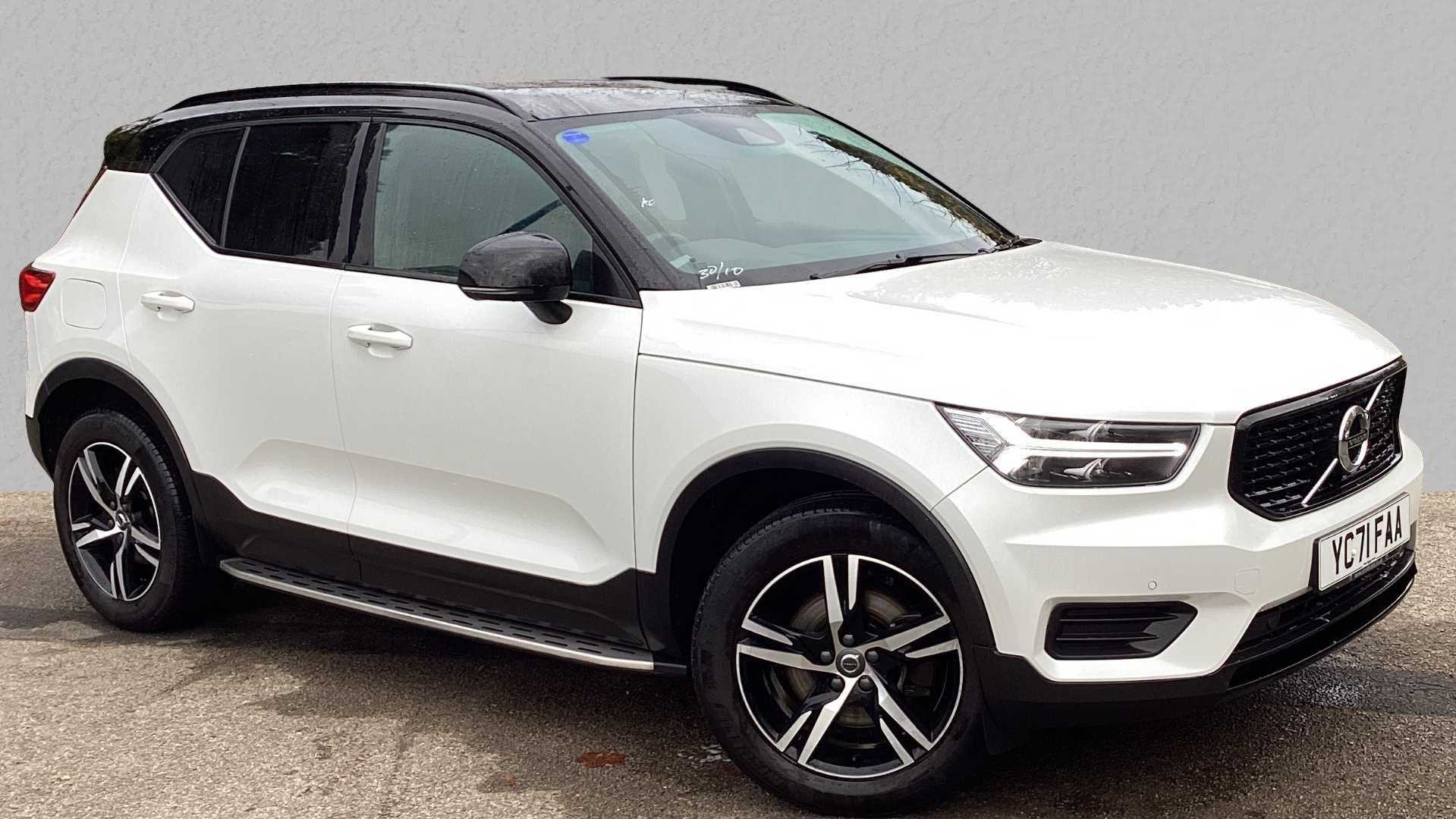 Main listing image - Volvo XC40