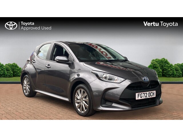Main listing image - Toyota Yaris