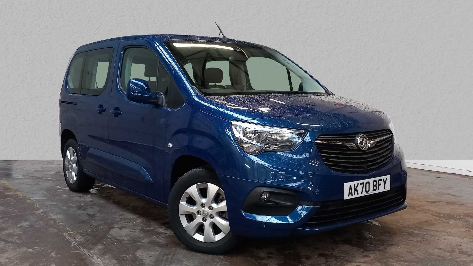 Main listing image - Vauxhall Combo Life