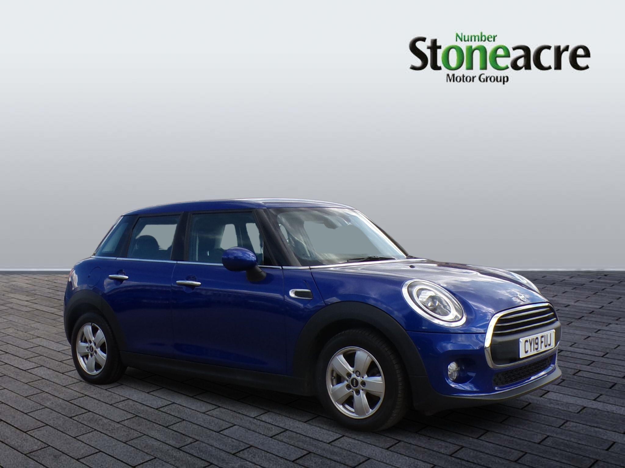 Main listing image - MINI Hatchback 5dr