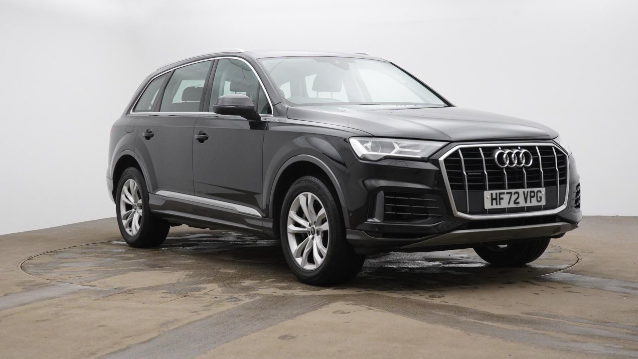 Main listing image - Audi Q7