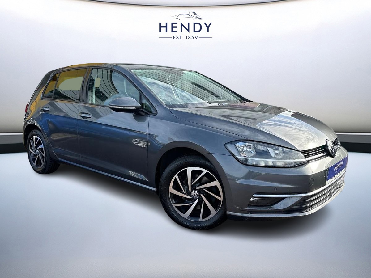 Main listing image - Volkswagen Golf