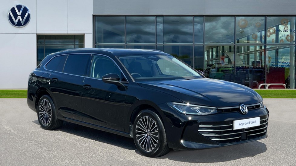 Main listing image - Volkswagen Passat Estate
