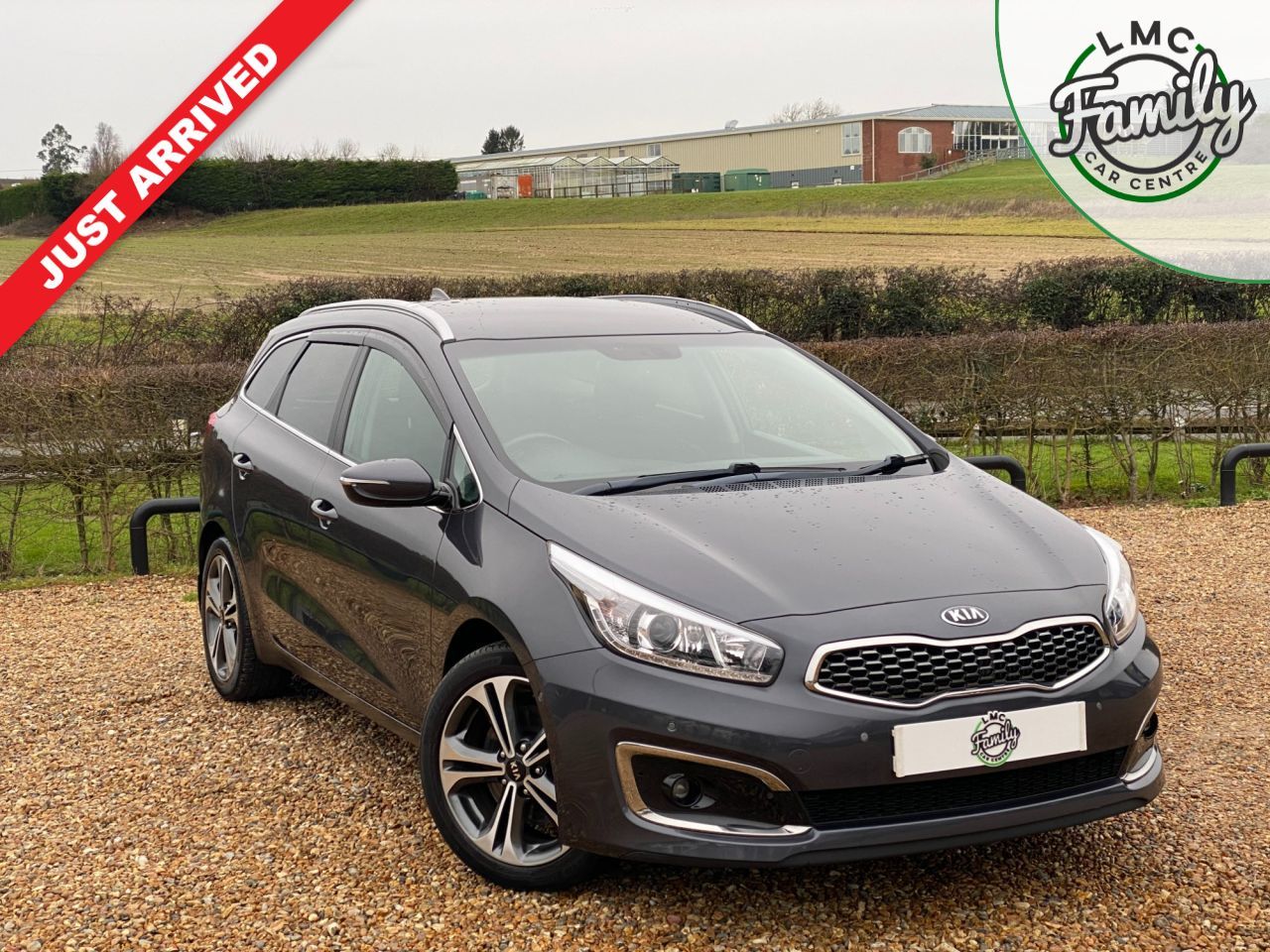 Main listing image - Kia Ceed SW