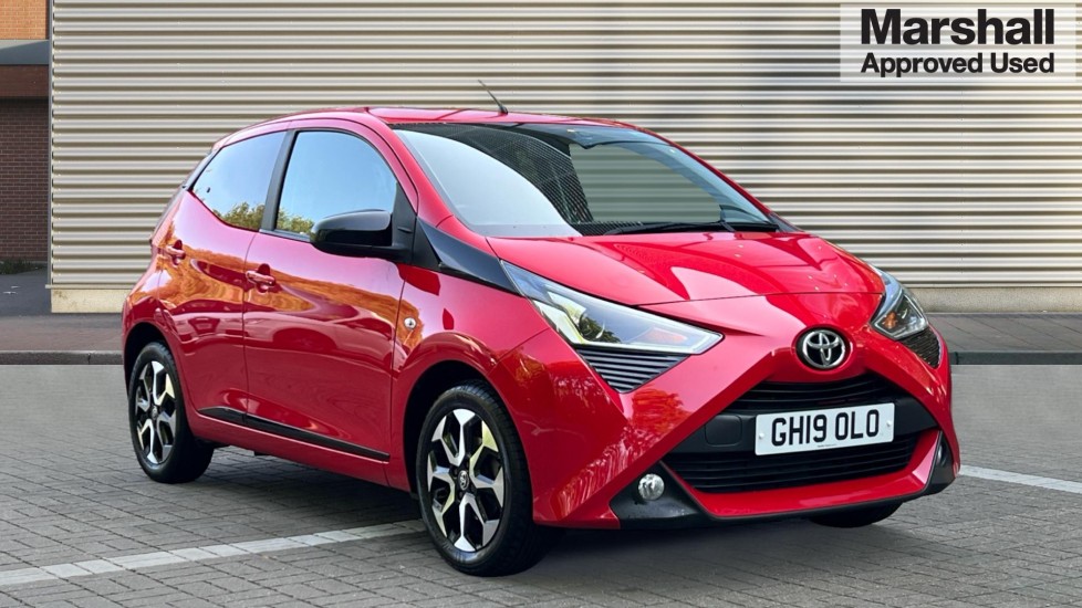 Main listing image - Toyota Aygo