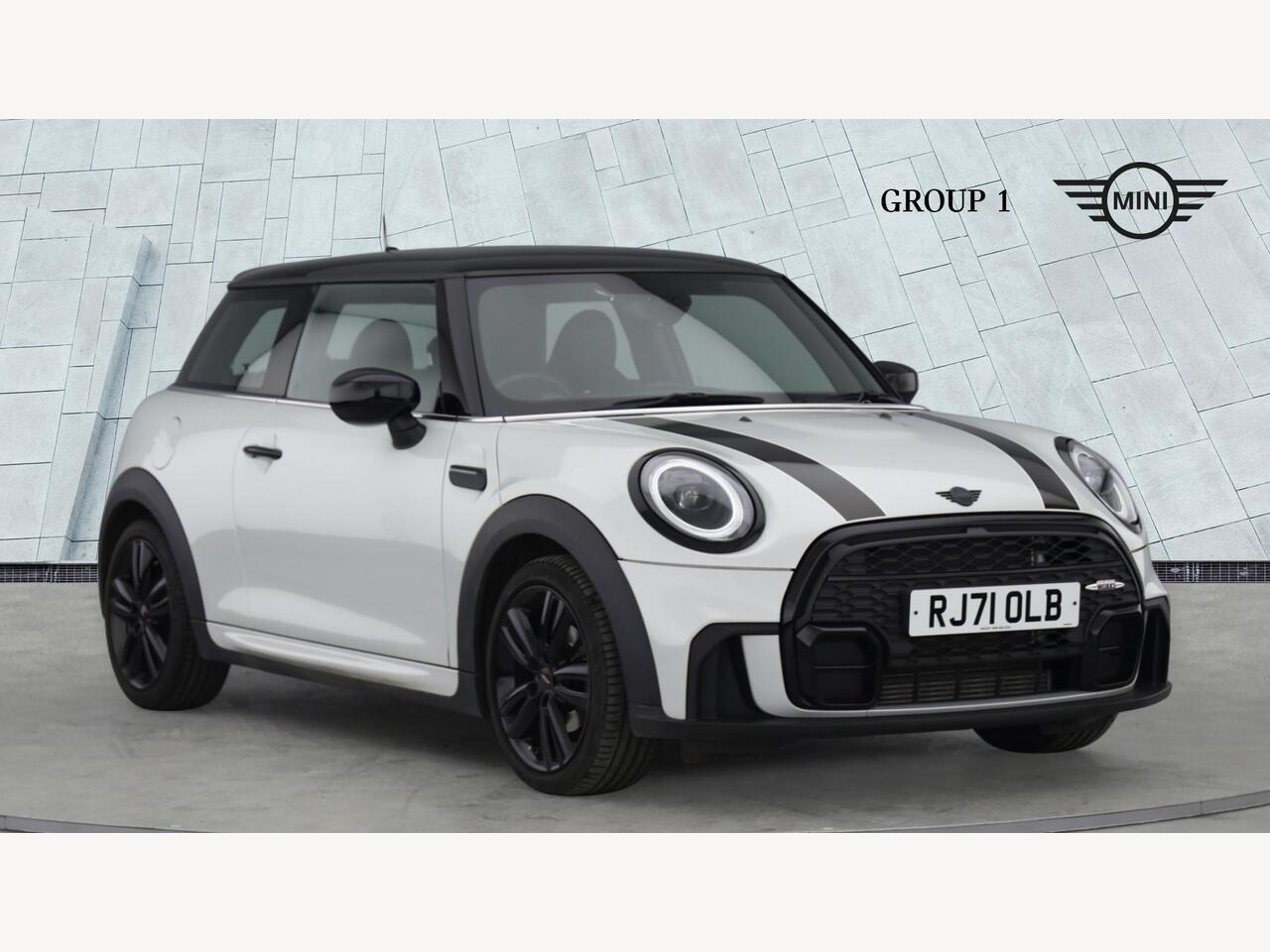 Main listing image - MINI Hatchback