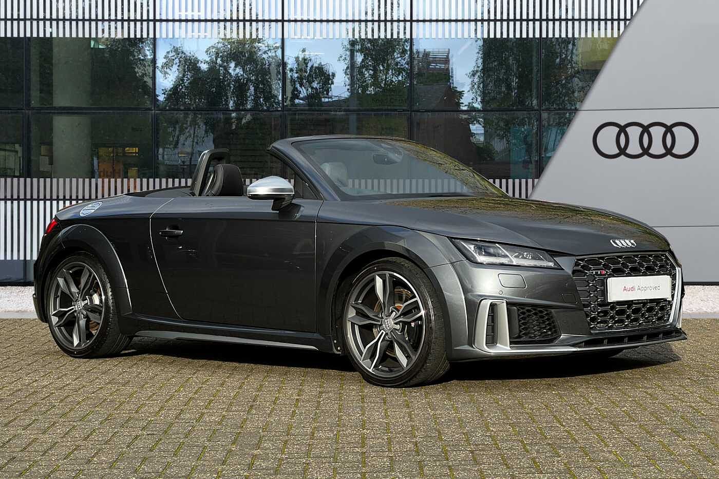 Main listing image - Audi TT S